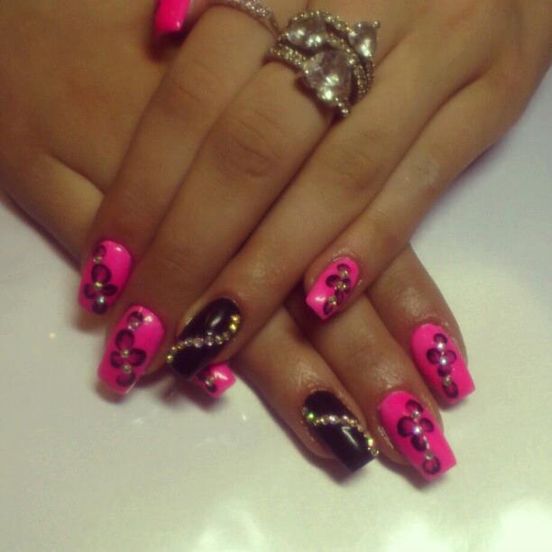 579470_3981360551090_1191263044_n