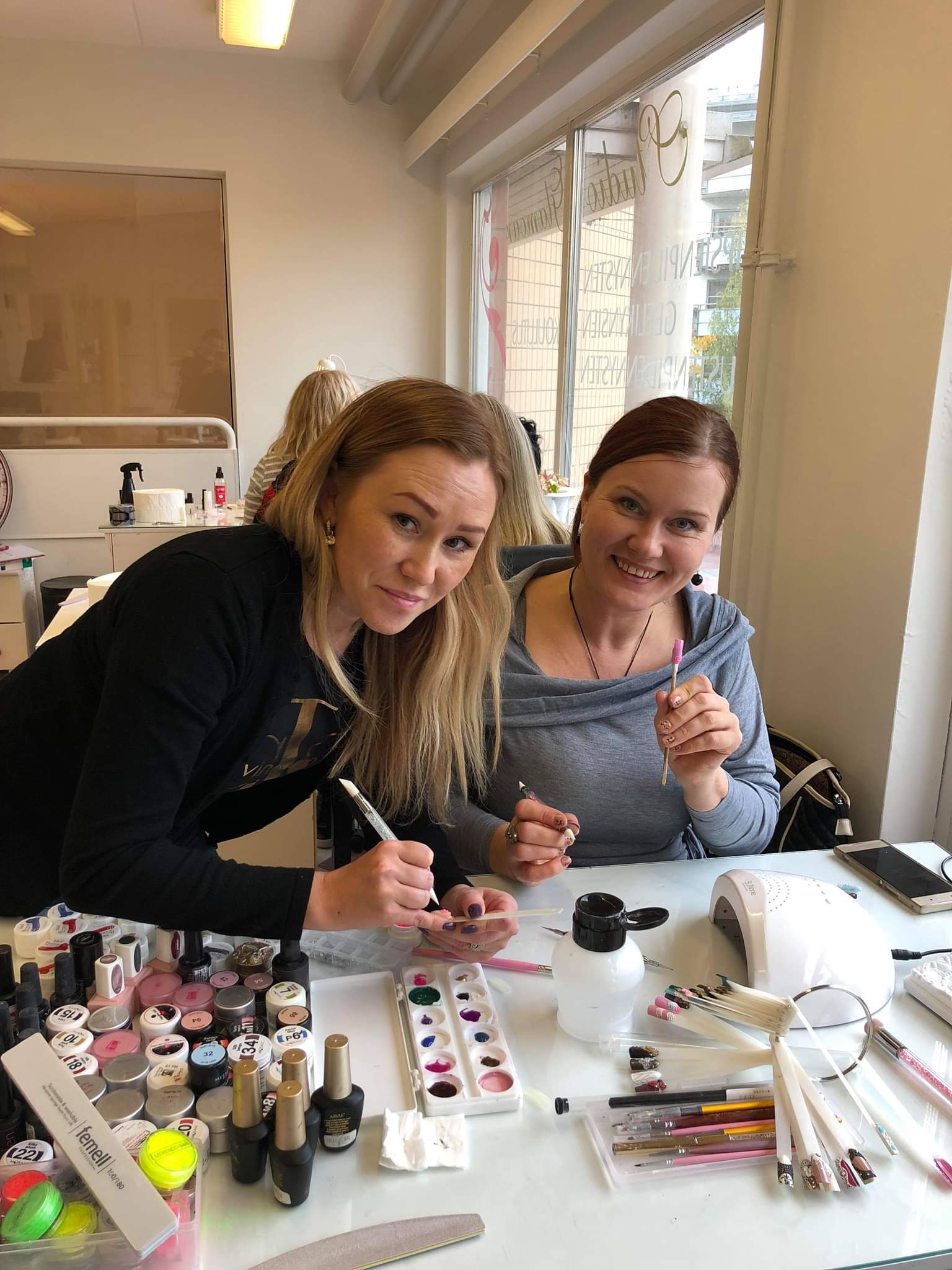 Geelikynsien koulutus